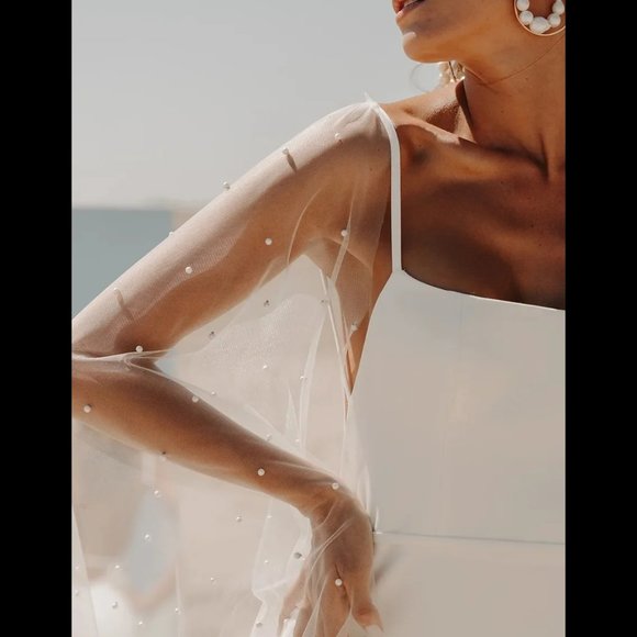 A.B.Ellie Baroque Shadow Hoops - Bridal Jewelry - Picture 4 of 10